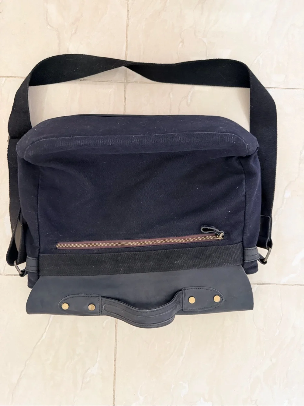 Vaschy classic black